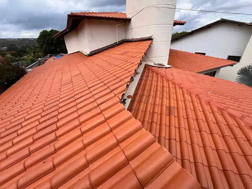 Revisão de telhado e reforma completa do telhado no Lago Norte